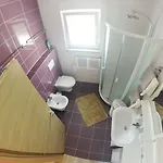 Ana Apartamento