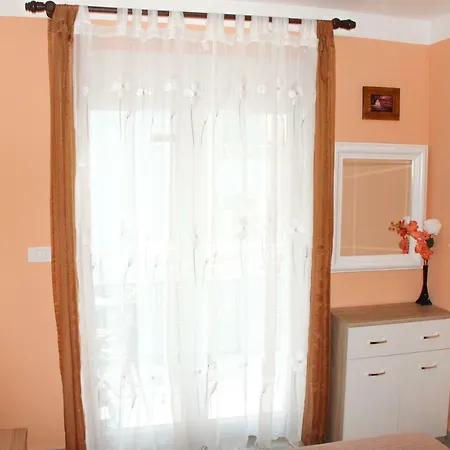 Apartment Ana