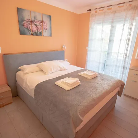 Ana Appartamento Rovigno